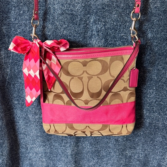 Classic Coach Brown Tan Pink Canvas Bag Purse Satchel G0973-F13674 - Picture 1 of 15